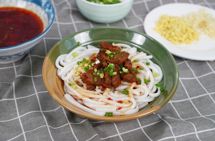 石门肉臊子粉培训